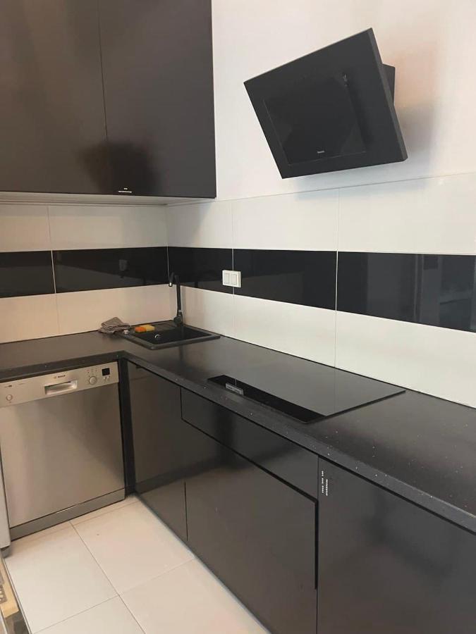 House4You Apartament Sakura Airport Chopin Varsavia Esterno foto
